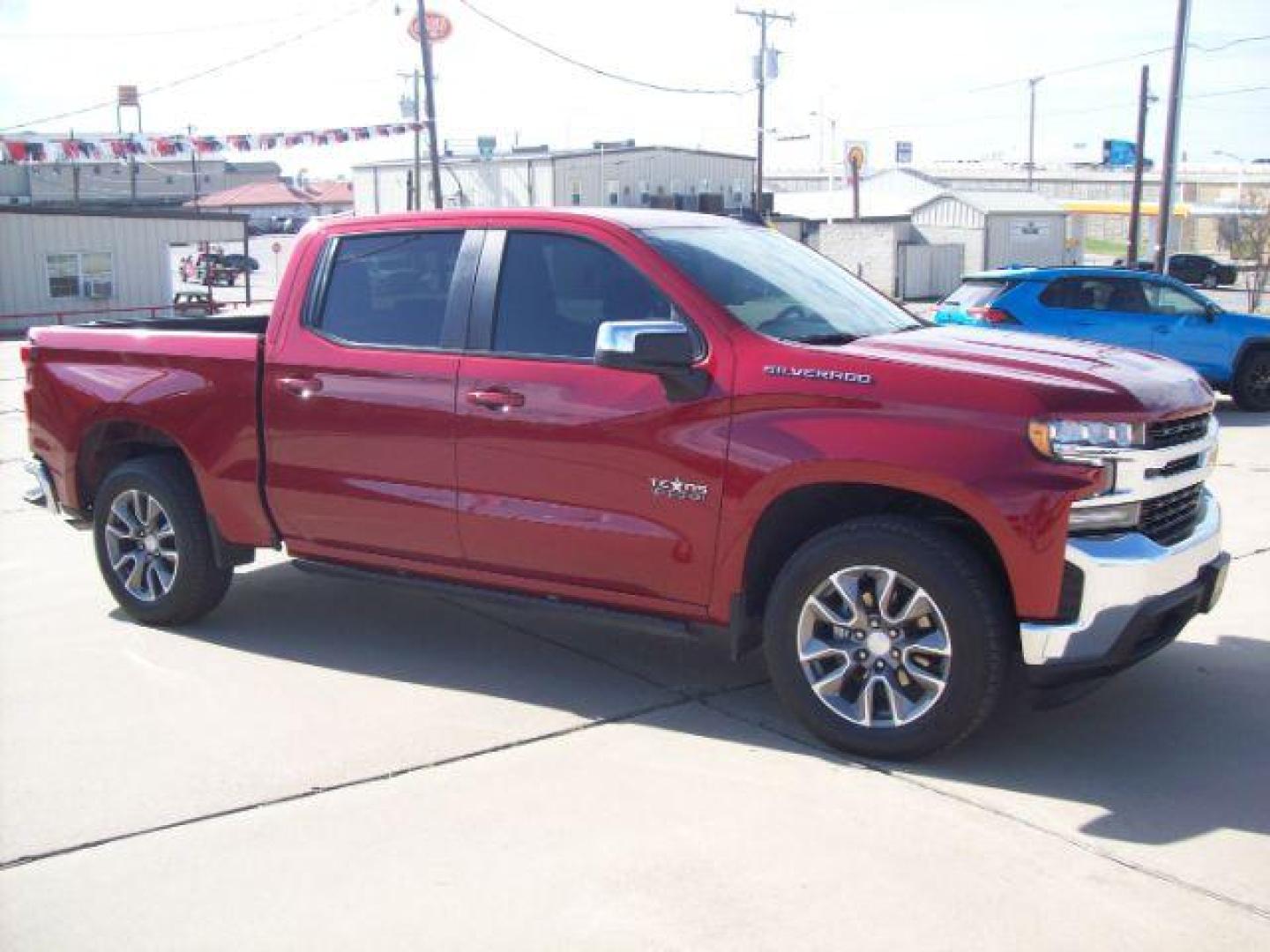 2022 Maroon /Gideon/Very Dark Atmosphere Chevrolet Silverado 1500 Limited LT Crew Cab 2WD (1GCPWCED4NZ) with an 5.3L V8 OHV 16V engine, 6-Speed Automatic transmission, located at 605 West Oak Street, West, TX, 76691, (254) 826-5852, 31.803501, -97.098549 - Photo#1