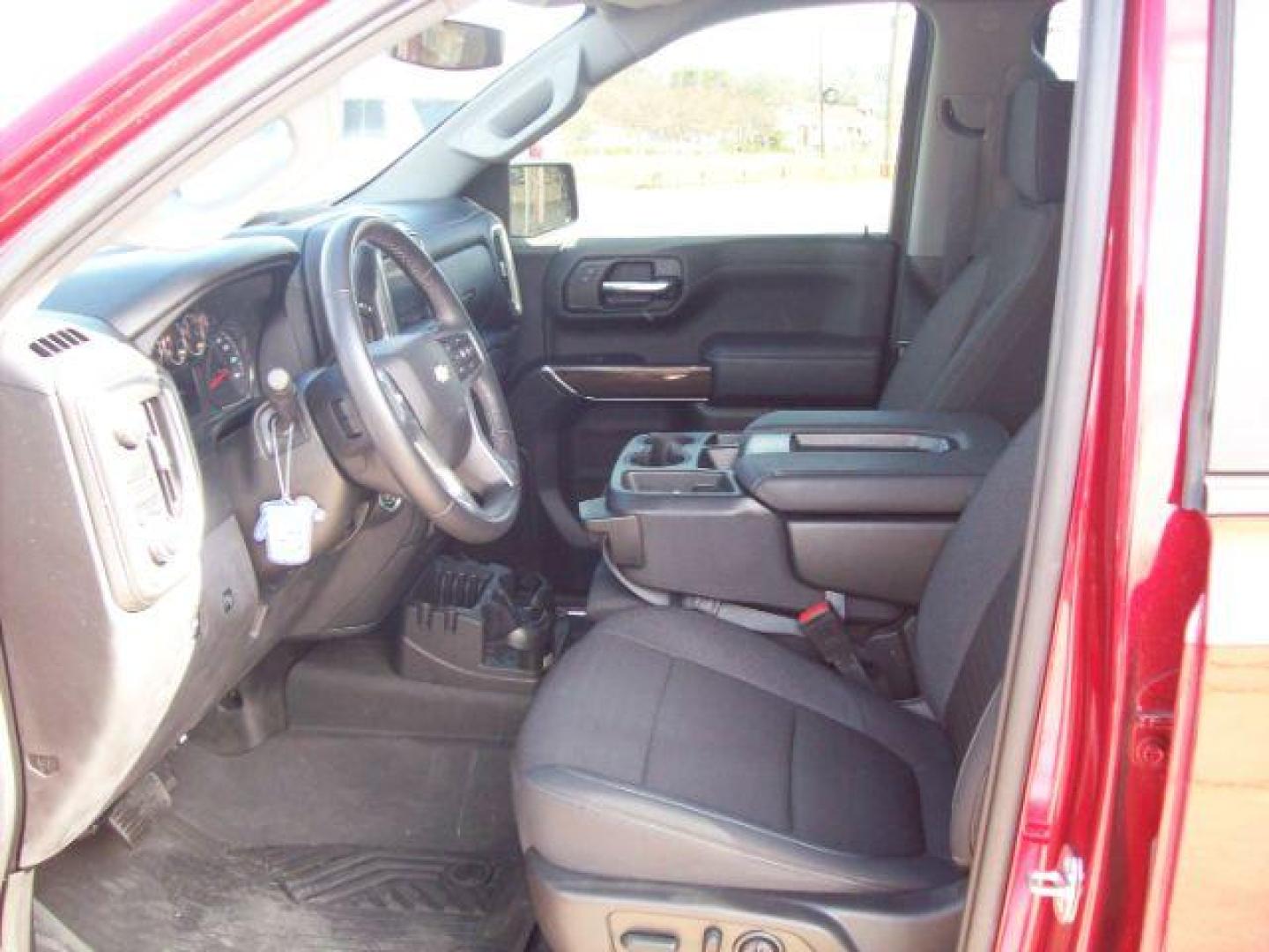 2022 Maroon /Gideon/Very Dark Atmosphere Chevrolet Silverado 1500 Limited LT Crew Cab 2WD (1GCPWCED4NZ) with an 5.3L V8 OHV 16V engine, 6-Speed Automatic transmission, located at 605 West Oak Street, West, TX, 76691, (254) 826-5852, 31.803501, -97.098549 - Photo#5