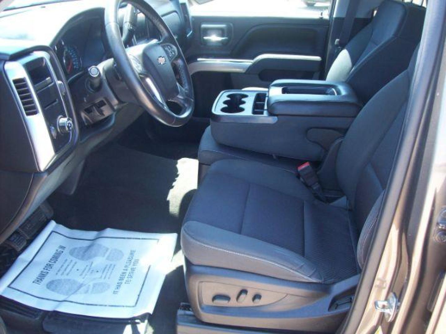 2015 Brown /Jet Black, cloth Chevrolet Silverado 1500 LT Crew Cab 2WD (3GCPCREC6FG) with an 5.3L V8 OHV 16V engine, 6-Speed Automatic transmission, located at 605 West Oak Street, West, TX, 76691, (254) 826-5852, 31.803501, -97.098549 - Photo#6