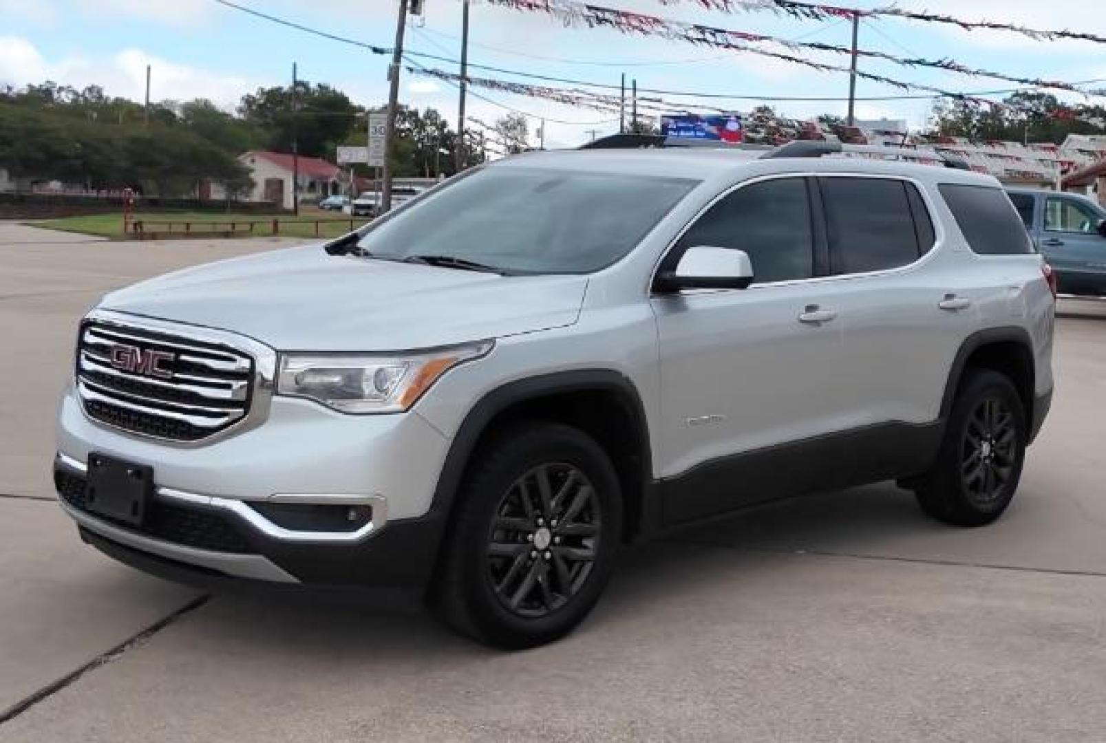 2019 Silver /Jet Black, leather GMC Acadia SLT-1 FWD (1GKKNMLS2KZ) with an 3.6L V6 DOHC 24V engine, 6-Speed Automatic transmission, located at 605 West Oak Street, West, TX, 76691, (254) 826-5852, 31.803501, -97.098549 - Photo#0