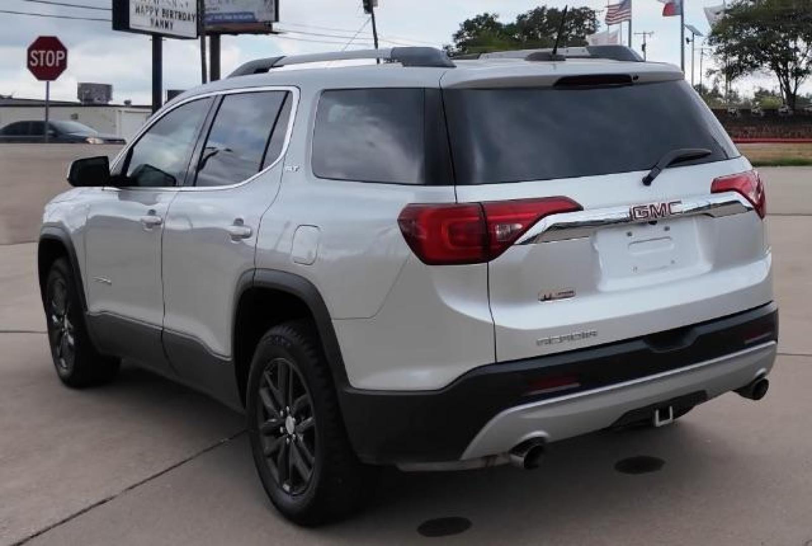 2019 Silver /Jet Black, leather GMC Acadia SLT-1 FWD (1GKKNMLS2KZ) with an 3.6L V6 DOHC 24V engine, 6-Speed Automatic transmission, located at 605 West Oak Street, West, TX, 76691, (254) 826-5852, 31.803501, -97.098549 - Photo#1