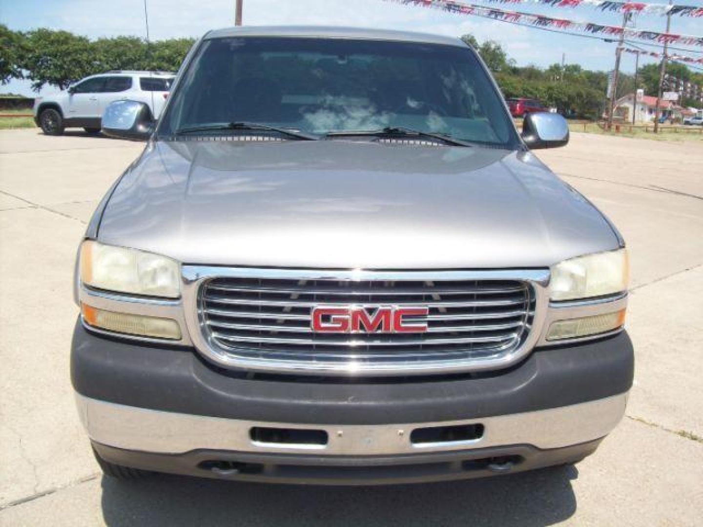 2002 Tan /Graphite Cloth Interior GMC Sierra 2500HD SLE Ext. Cab Short Bed 2WD (1GTHC29U12Z) with an 6.0L V8 OHV 16V engine, located at 605 West Oak Street, West, TX, 76691, (254) 826-5852, 31.803501, -97.098549 - Photo#2